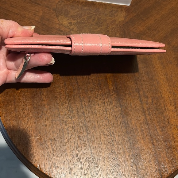 Fossil  wallet  billfold  card holder checkbook cover  leather  pink smooth NWOT - Picture 15 of 15